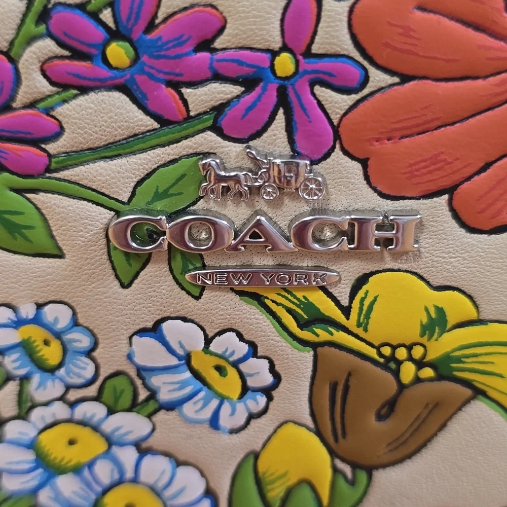 Coach, Nolita 19, Wildflower Print, Leather Beige, EUC, W's 8"W x 4.5"H x 2"D - Picture 3 of 16